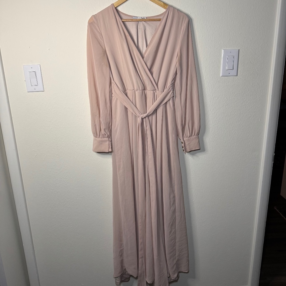 Baltic Born Dress Women's MD Blush Pink Maxi Flowy Formal V-Neck
